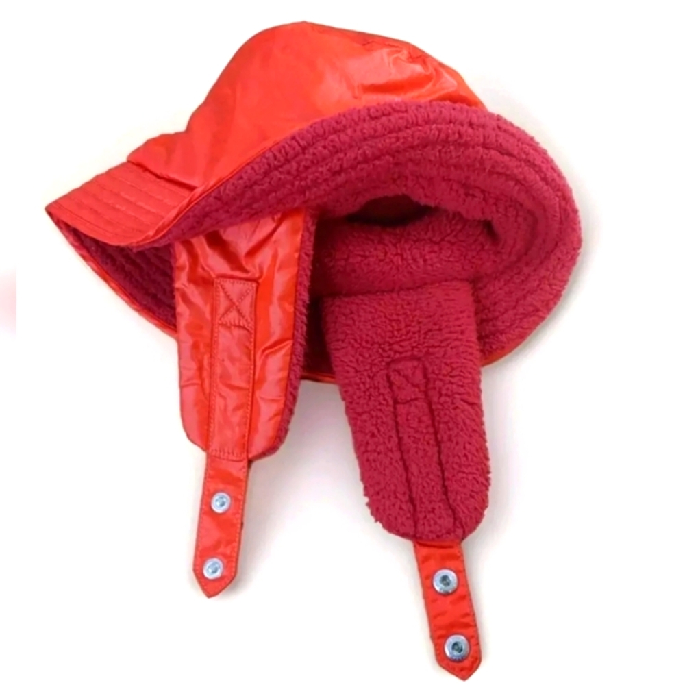 Free People Movement Bucket Nylon Trapper Hat Reversible Sherpa Red Packable New